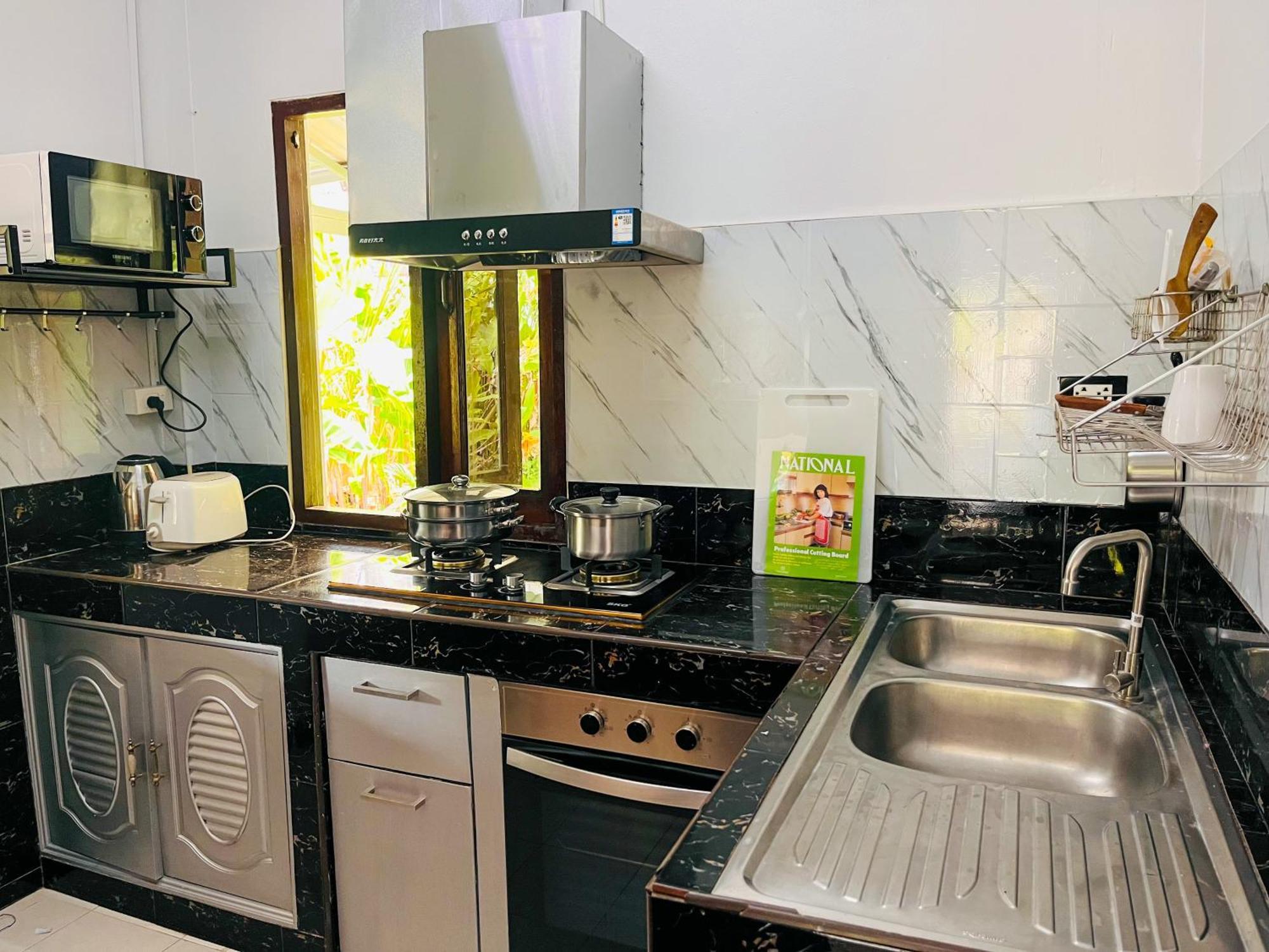 2Br Maryam Villa Near Tesco & Beach. شاطئ بانغ تاو المظهر الخارجي الصورة