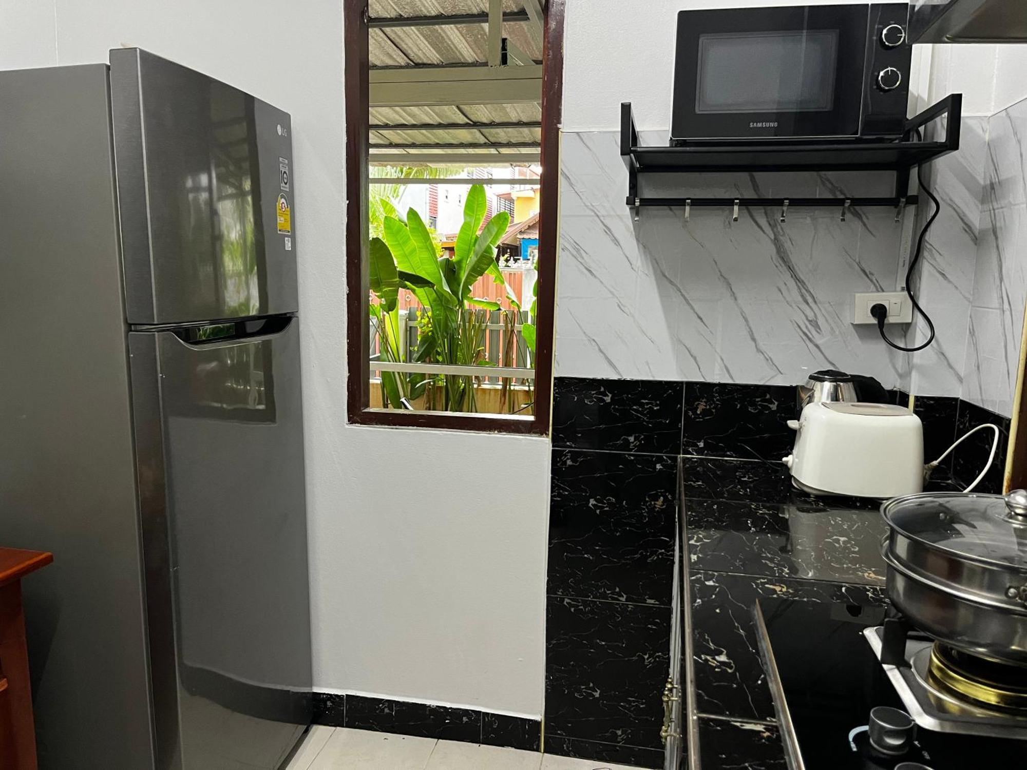 2Br Maryam Villa Near Tesco & Beach. شاطئ بانغ تاو المظهر الخارجي الصورة